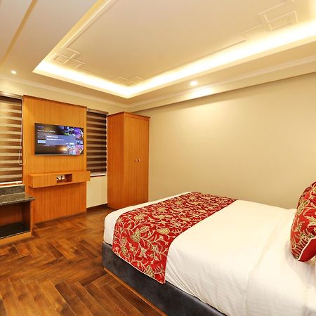 Hotel Blanco Srīnagar エクステリア 写真