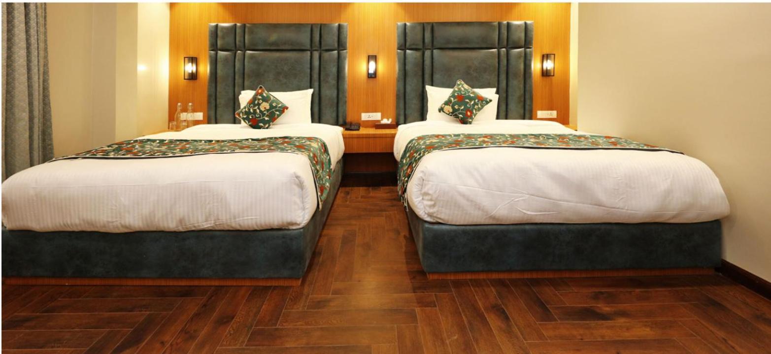 Hotel Blanco Srīnagar エクステリア 写真